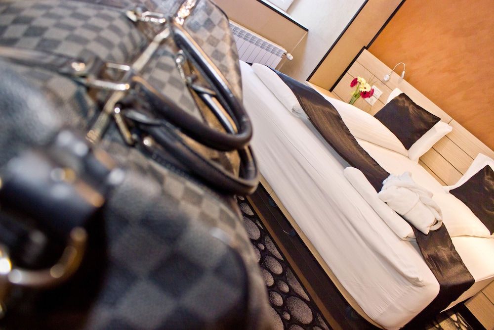 undefined Z Executive Boutique Hotel 7