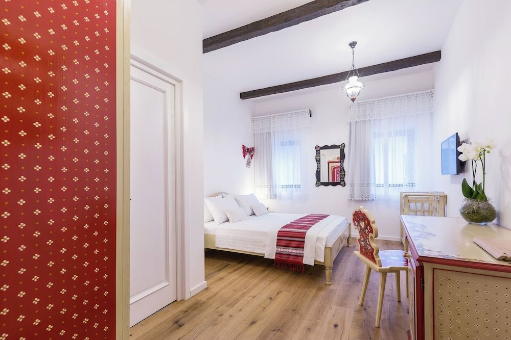 undefined The Mansion Boutique Hotel 2
