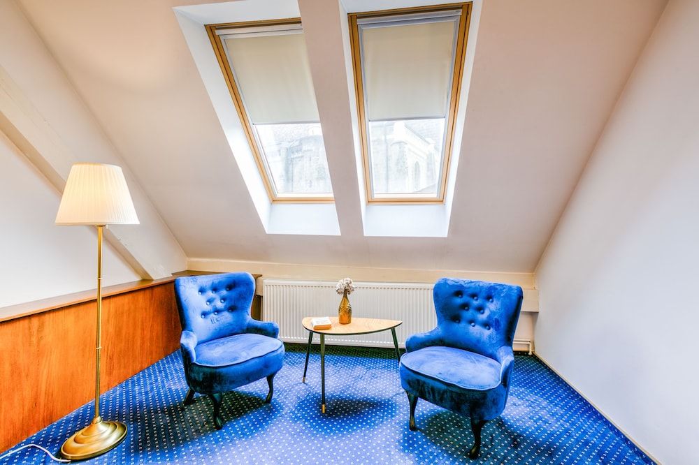 Residence Central Annapolis Deluxe Double or Twin Room (Black Church view) 14