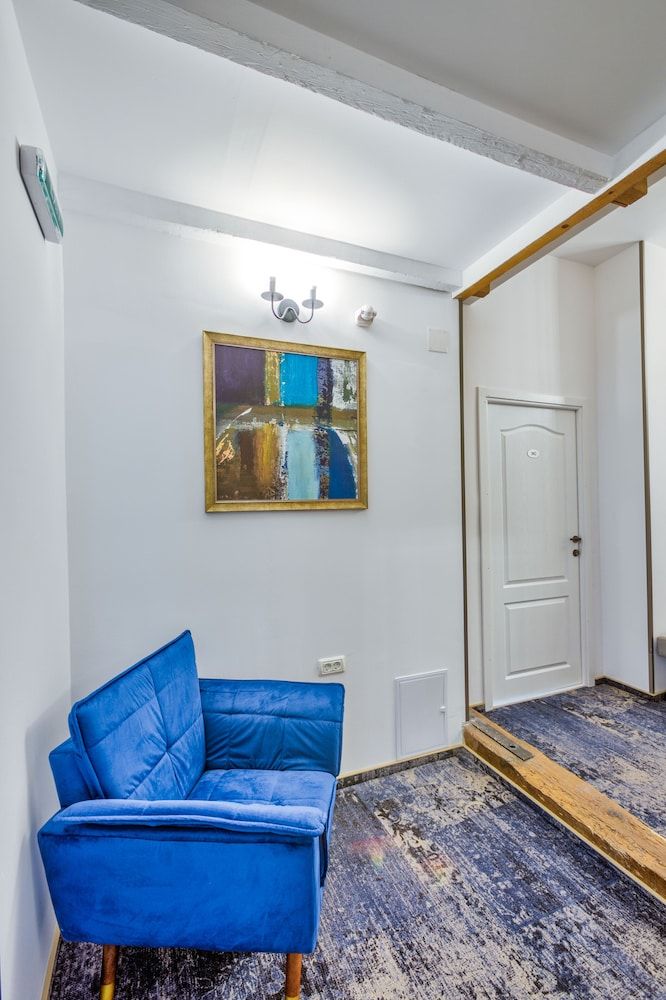 Residence Central Annapolis Deluxe Double or Twin Room (Black Church view) 13