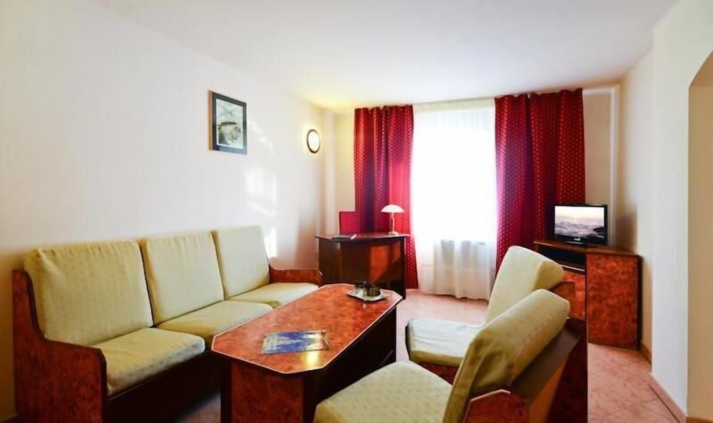 Euro Hotel Apartment for 2 people 10