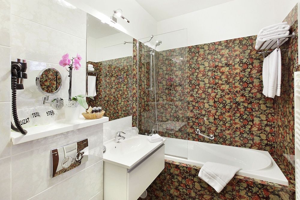 Hotel Boutique Belvedere Comfort Suite (2 Adults with Spa Access) 3