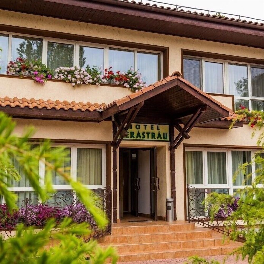 undefined Hotel Herastrau 7