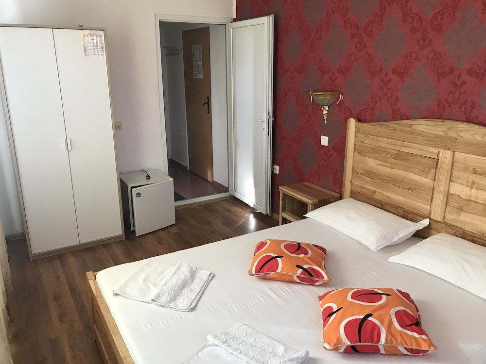 Hotel Funnytime Double Room 3