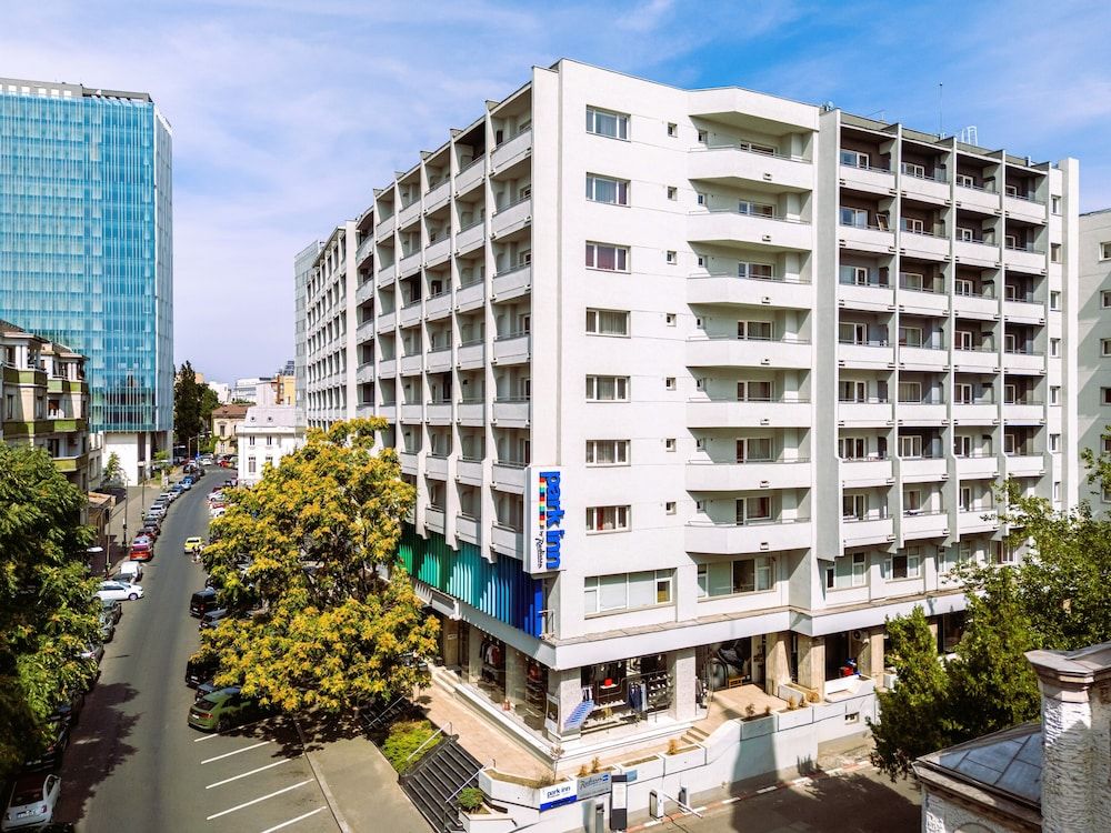 undefined Park Inn by Radisson Bucharest Hotel & Residence
