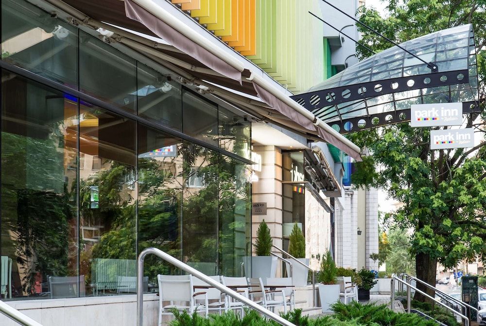 undefined Park Inn by Radisson Bucharest Hotel & Residence 6