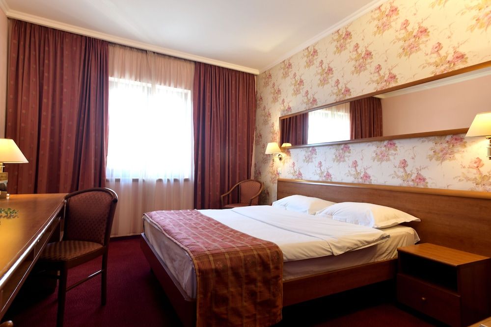 Hotel Brasov Comfort Room 2