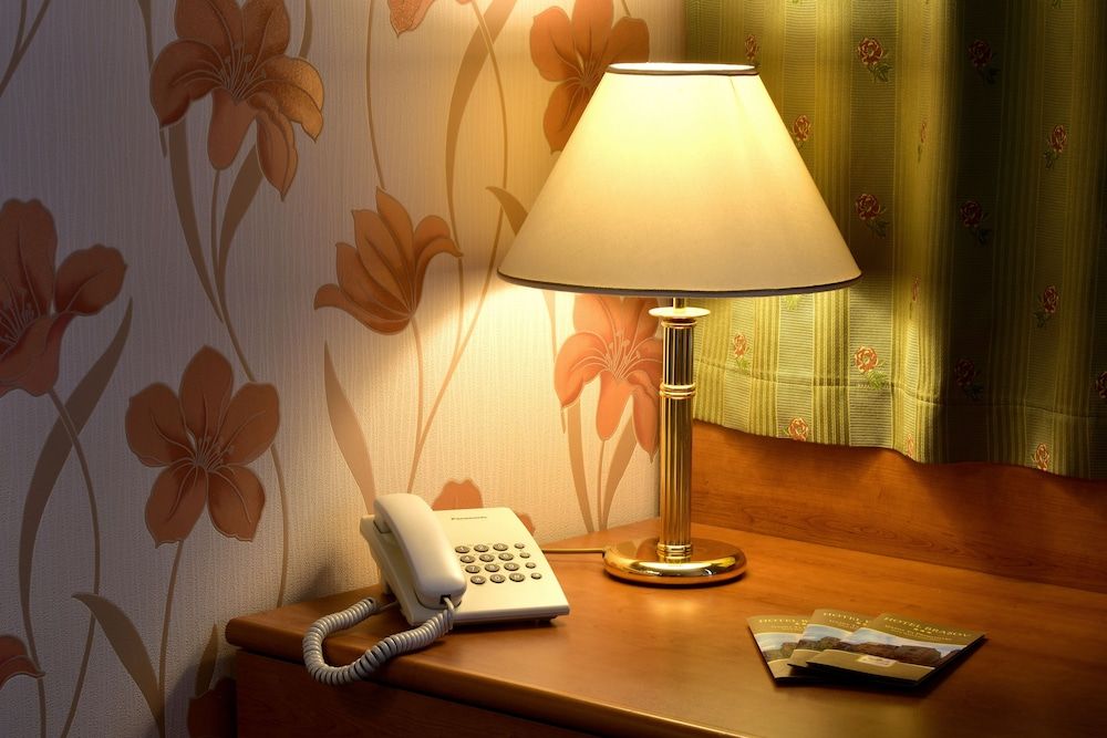 Hotel Brasov Twin Room 11