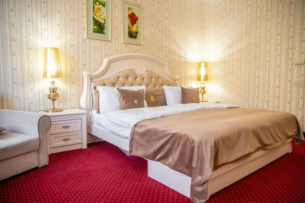 Hotel Carpathia Basic Room with Armchair Triple Use 4