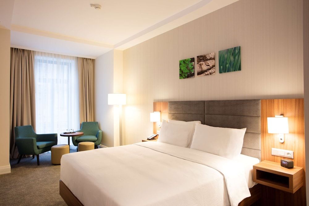 Deluxe Room, 1 King Bed