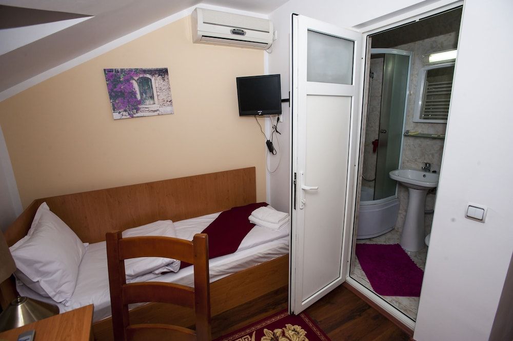 undefined La Casa