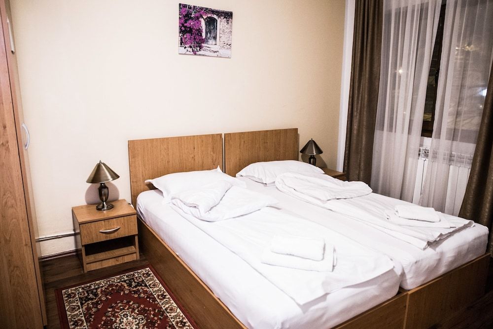 La Casa Basic Twin Room, 2 Twin Beds 3