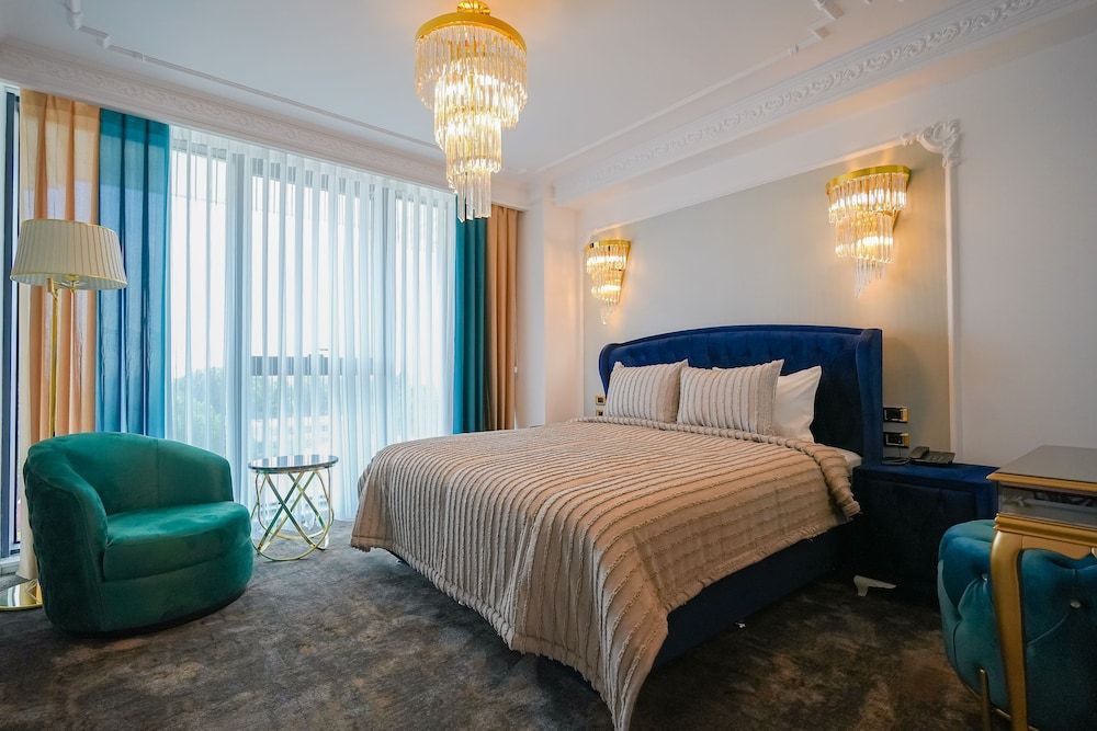 W Regal Boutique&Spa