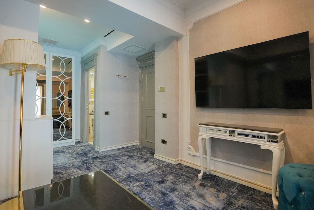 W Regal Boutique&Spa Suite 21