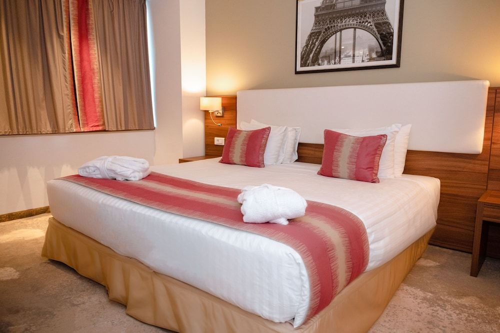 Executive Room, 1 King Bed, Non Smoking
