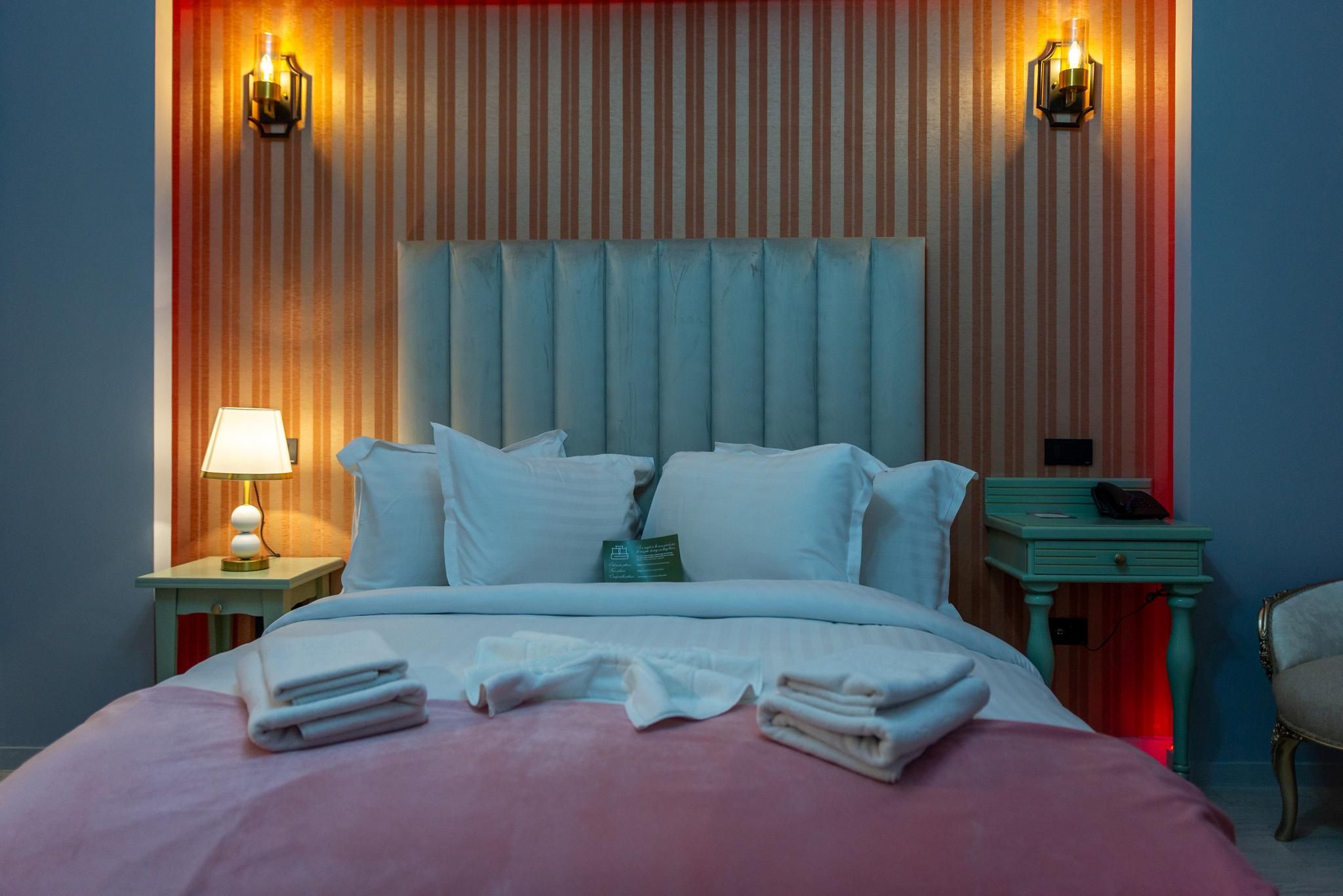 undefined Phoenicia Express Hotel 5