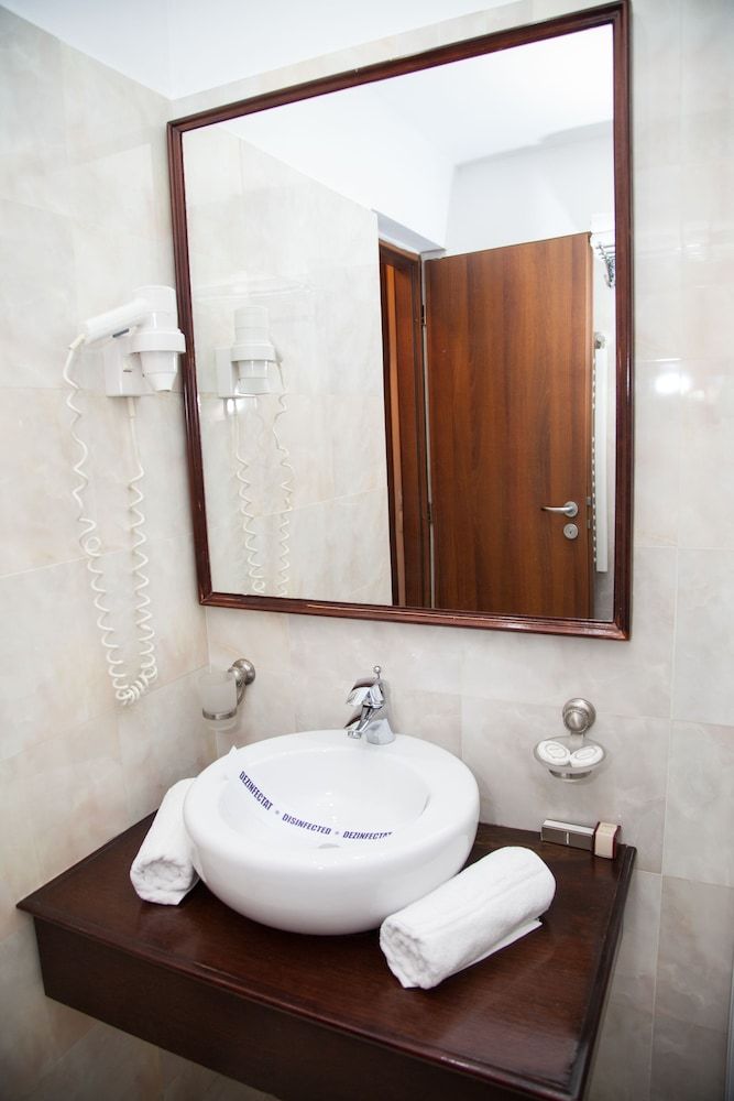 Hotel Megalos Twin Room 3