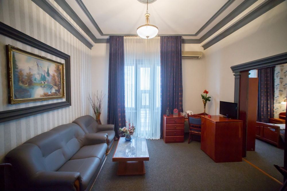 Bucharest Comfort Suites Suite (Twin) 12