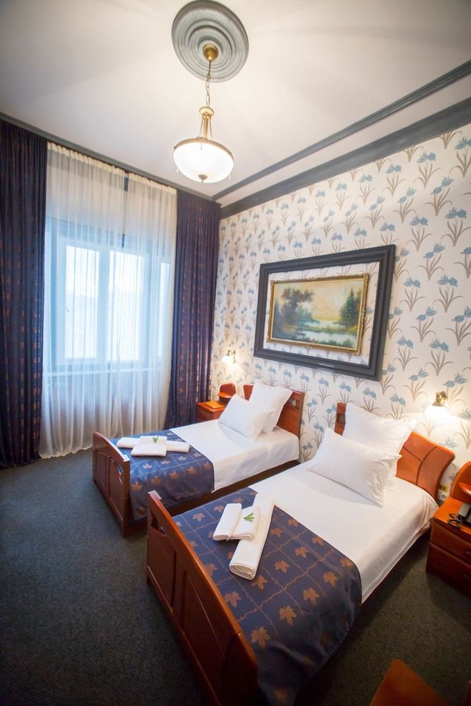 Bucharest Comfort Suites Suite (Twin) 5
