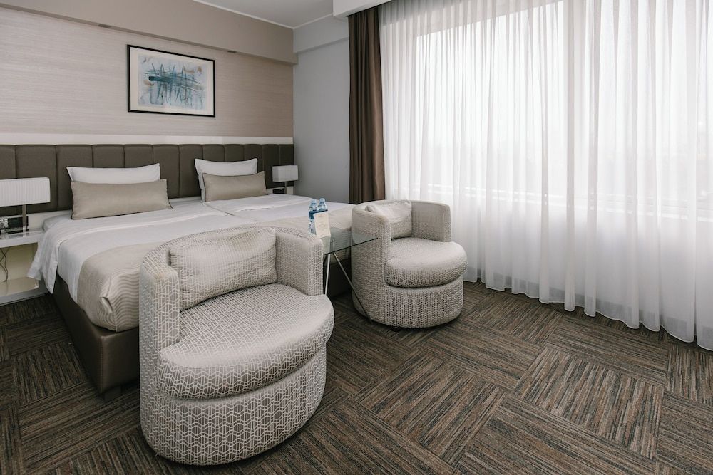 Superior, 1 Twin, 1 Bedroom, City or Park View