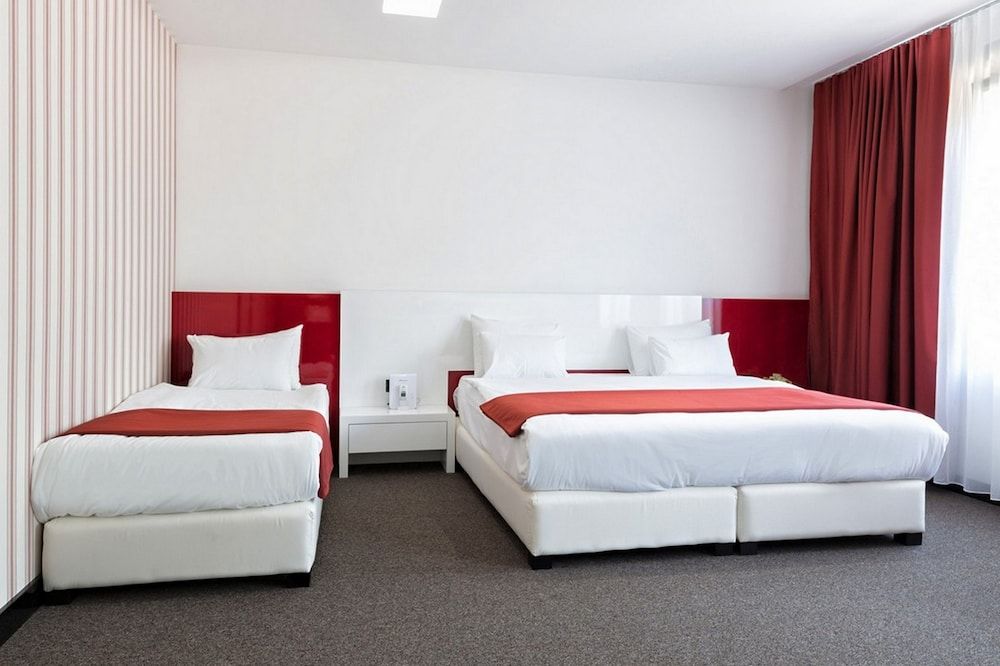 Nova City Hotel Signature Collection Family Room, 1 Bedroom