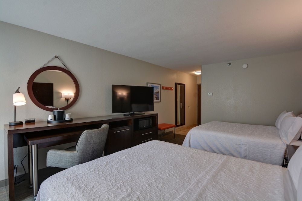 Room, 2 Queen Beds, Non Smoking