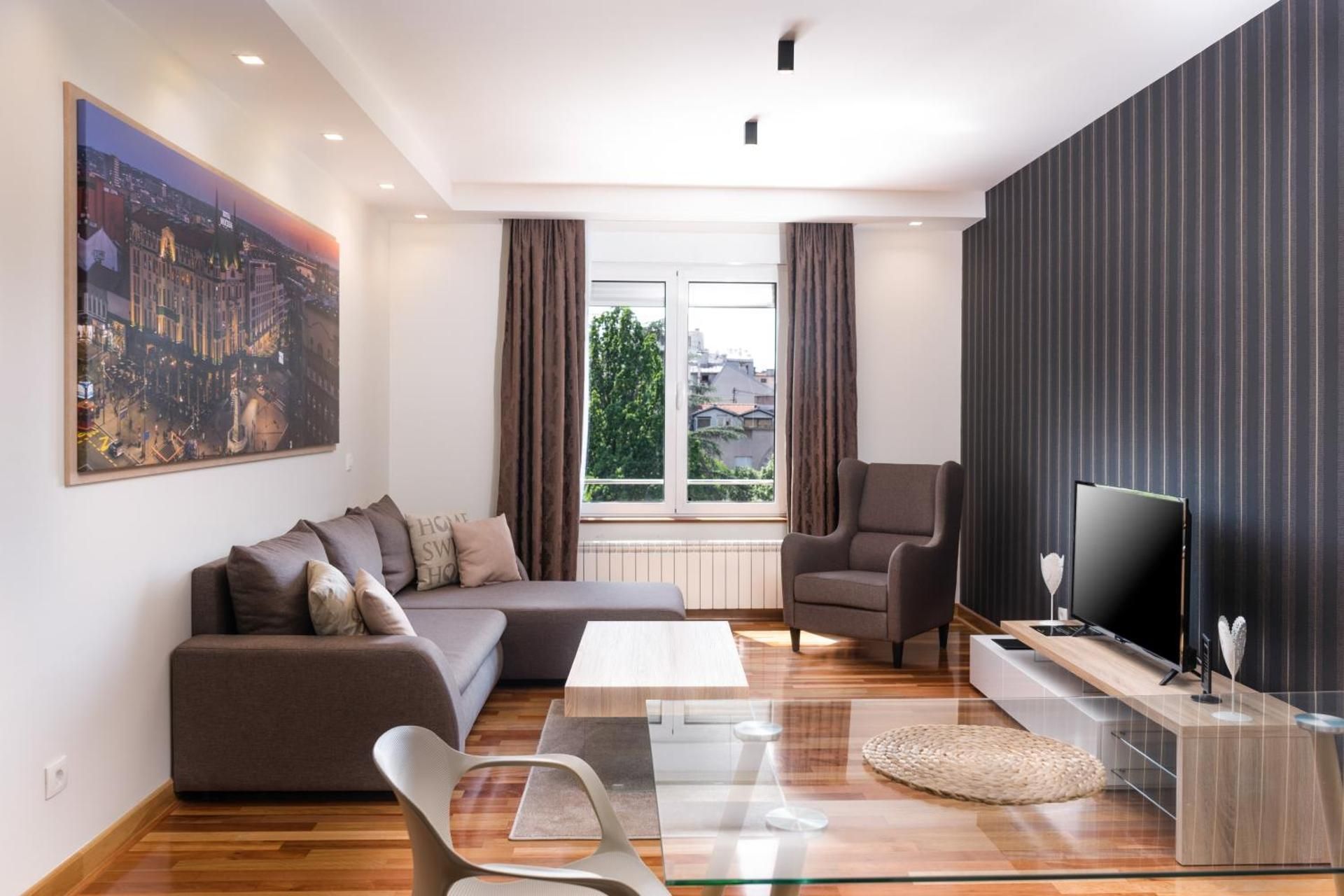 Two-Bedroom Apartment with Terrace