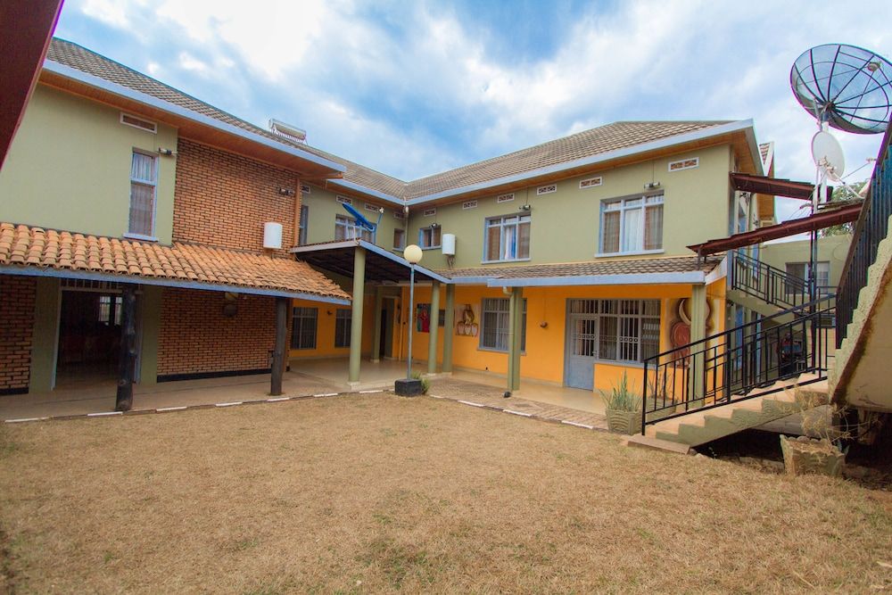 undefined Kings Hospitality Centre 6