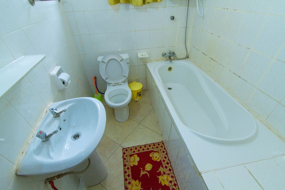 Kings Hospitality Centre Standard Double Room 7