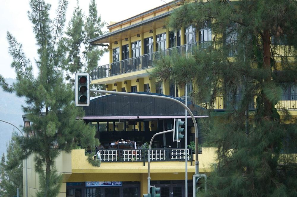 undefined Gloria Hotel 6