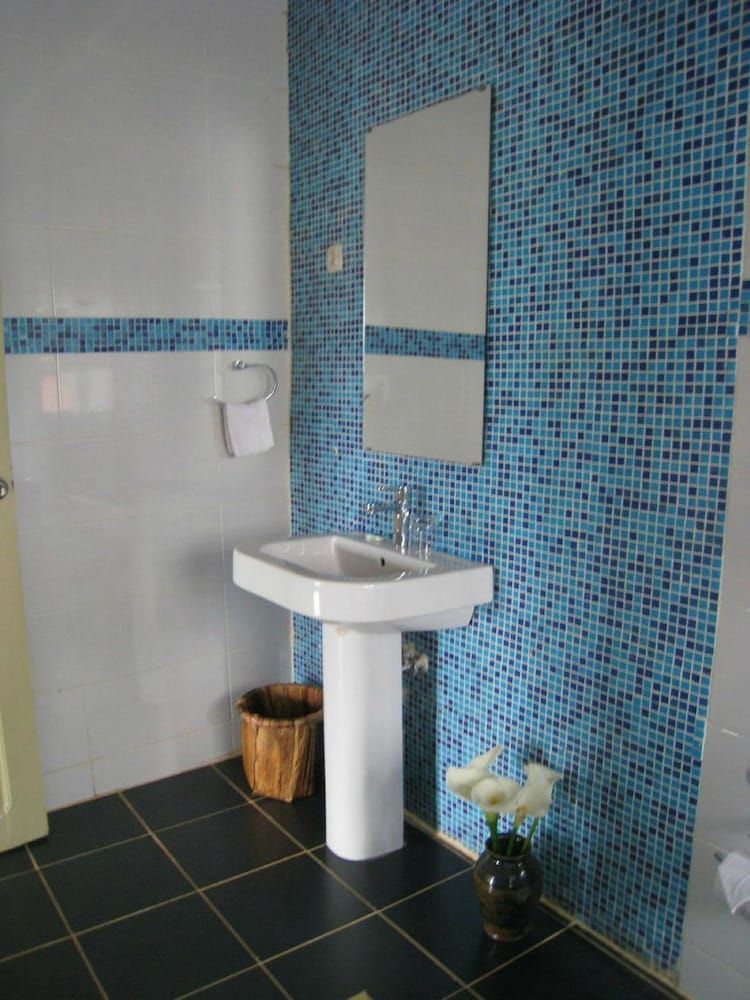 Nyungwe Top View Hotel Standard Single Room 10