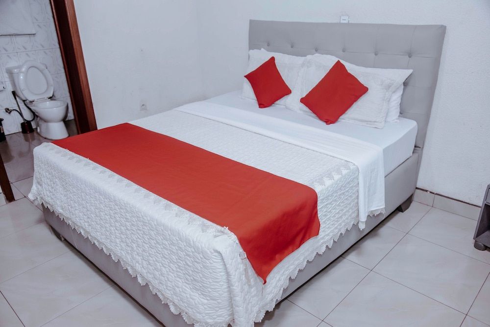 undefined Martin Aviator Hotel