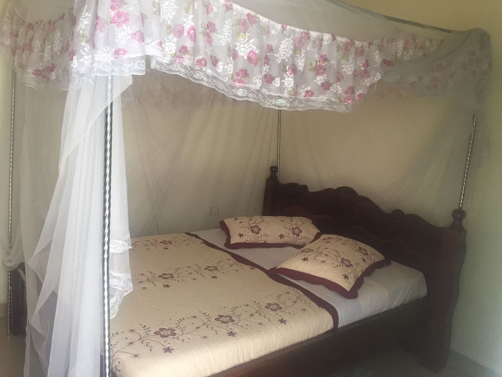 undefined La Difference Guest House 2