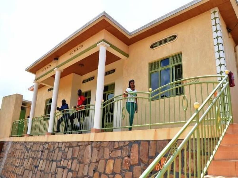 undefined La Difference Guest House 6