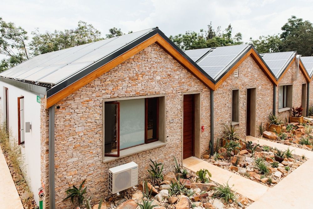 undefined The Retreat 8