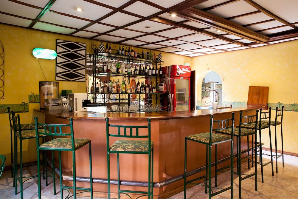 undefined Gorillas City Centre Hotel 5