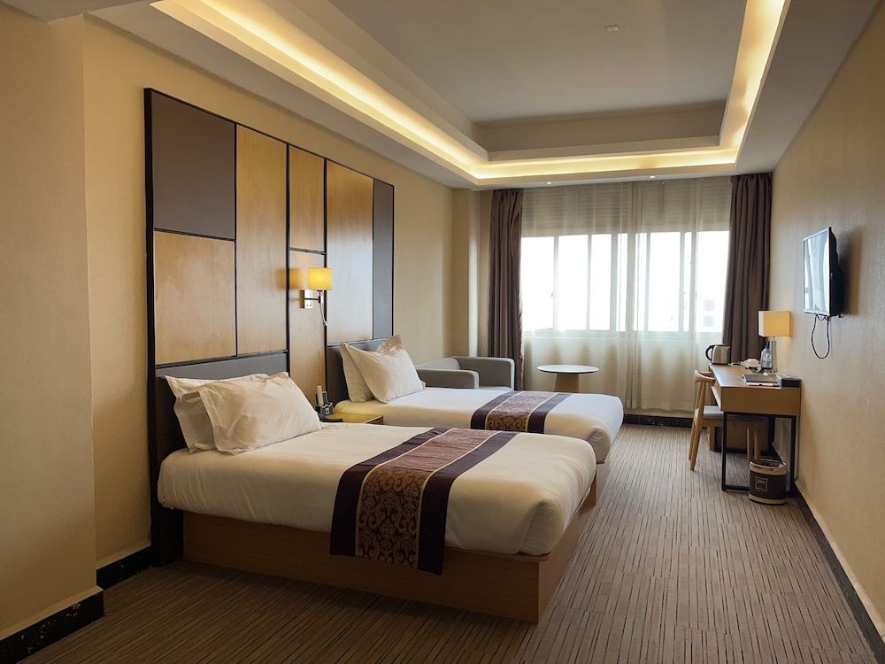 undefined 2000 HOTEL Downtown Kigali 5