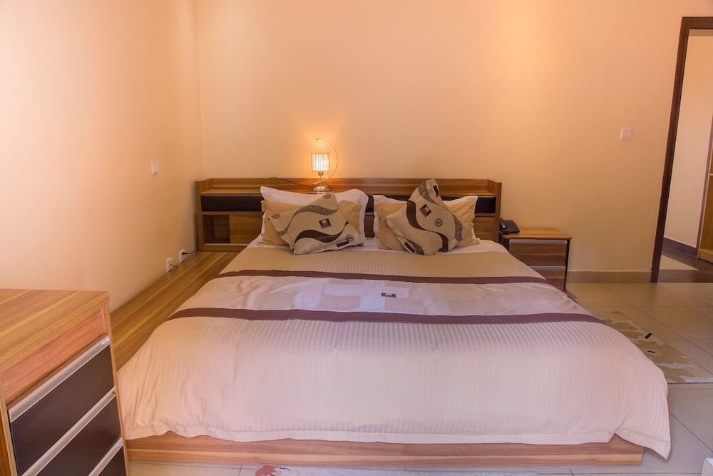 Rohi Apartments Luxury Apartment, 2 Bedrooms, City View 2