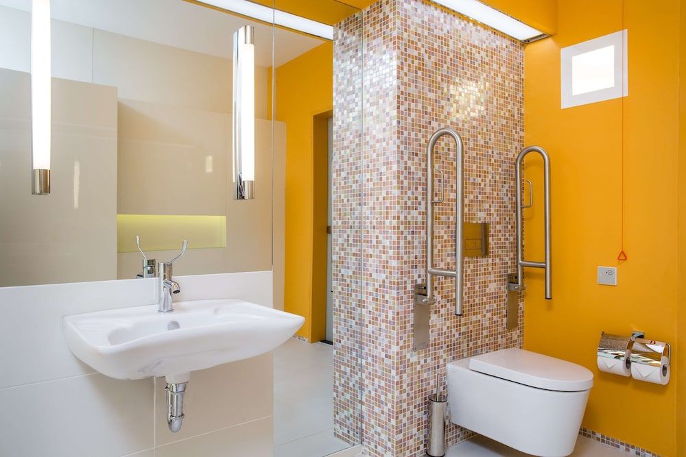 Radisson Blu Hotel & Convention Centre, Kigali Superior Room, Balcony 14