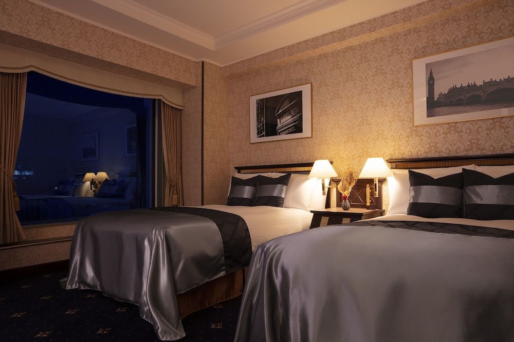 Classic Luxury Twin Room for 3 people, Non Smoking