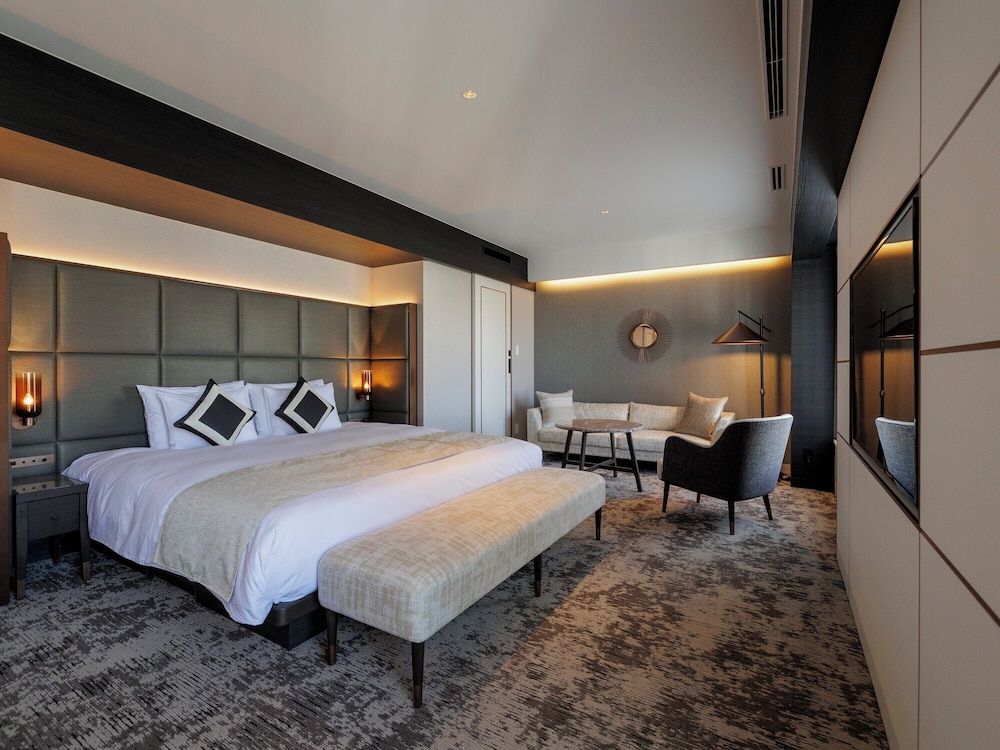 [Single Use] Espacio Deluxe Double Room with Lounge Access, Non Smoking