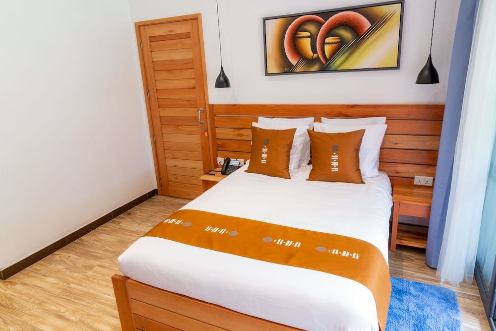 Hotel Chez Lando Luxury Room 3