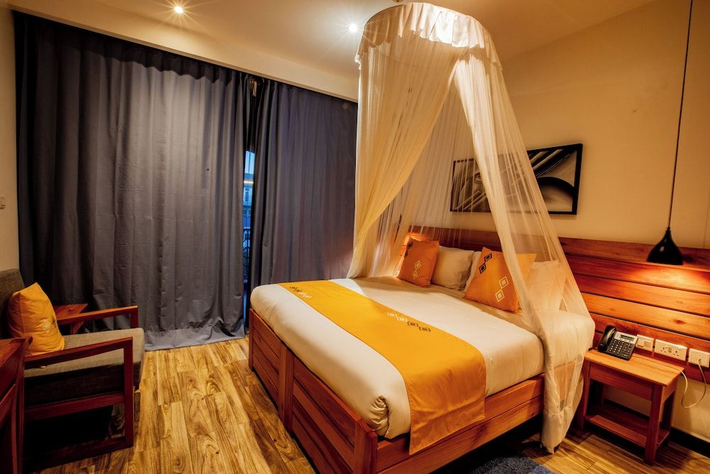 Hotel Chez Lando Luxury Room 8