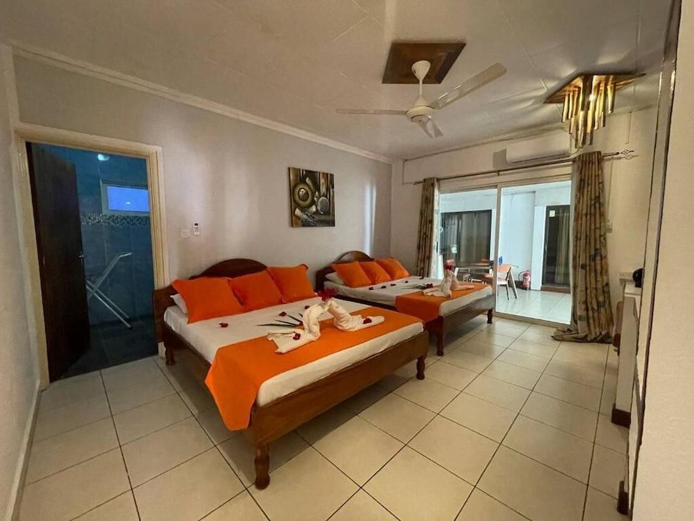 Villa Authentique Standard Quadruple Room, 2 Queen Beds 6