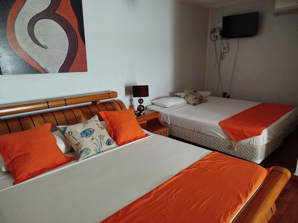 Villa Authentique Standard Quadruple Room, 2 Queen Beds 9