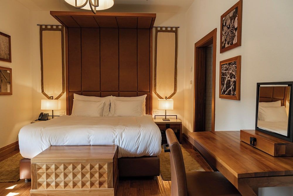 Hotel Grad Otocec Relais & Châteaux Junior Suite, 1 Double Bed with Sofa bed, River View 2