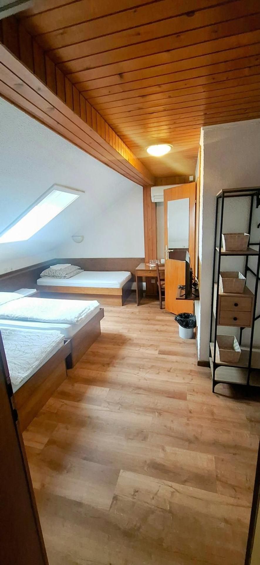 Quadruple Room with Bathroom