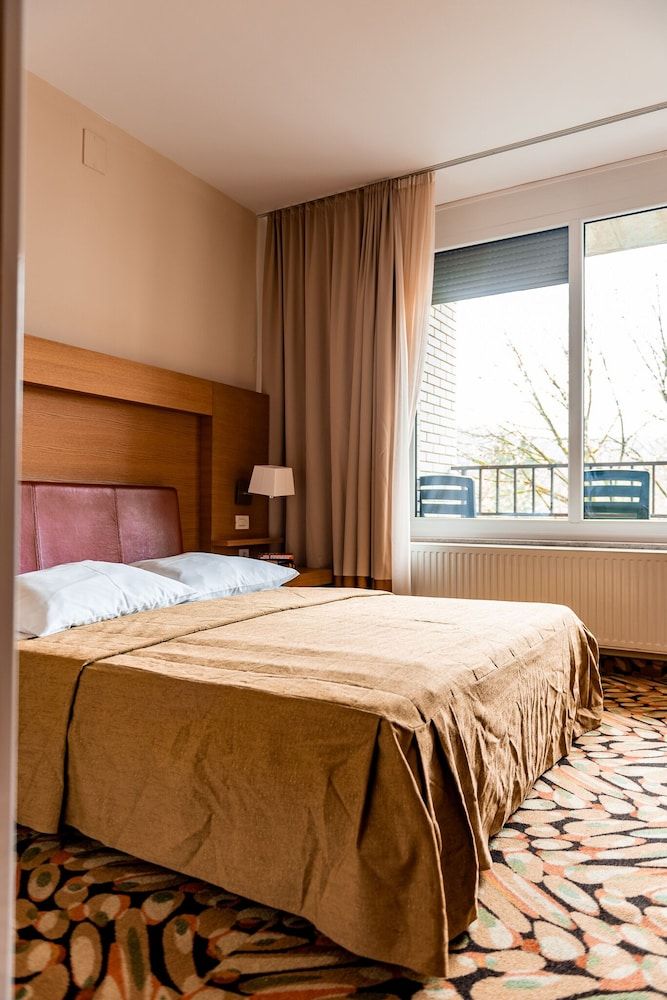 Double or Twin Room, Balcony