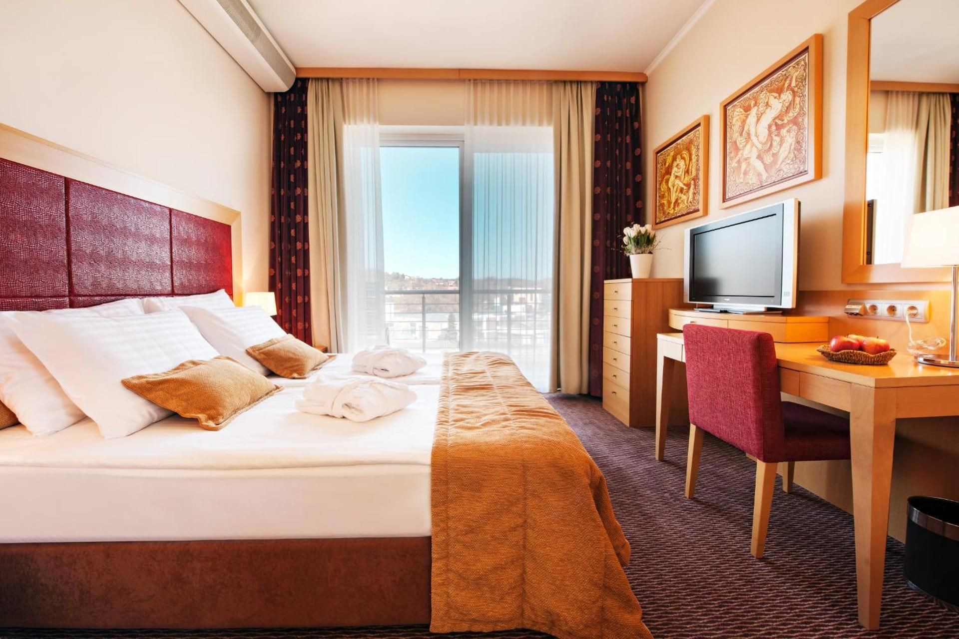 Presidential Suite with Balcony