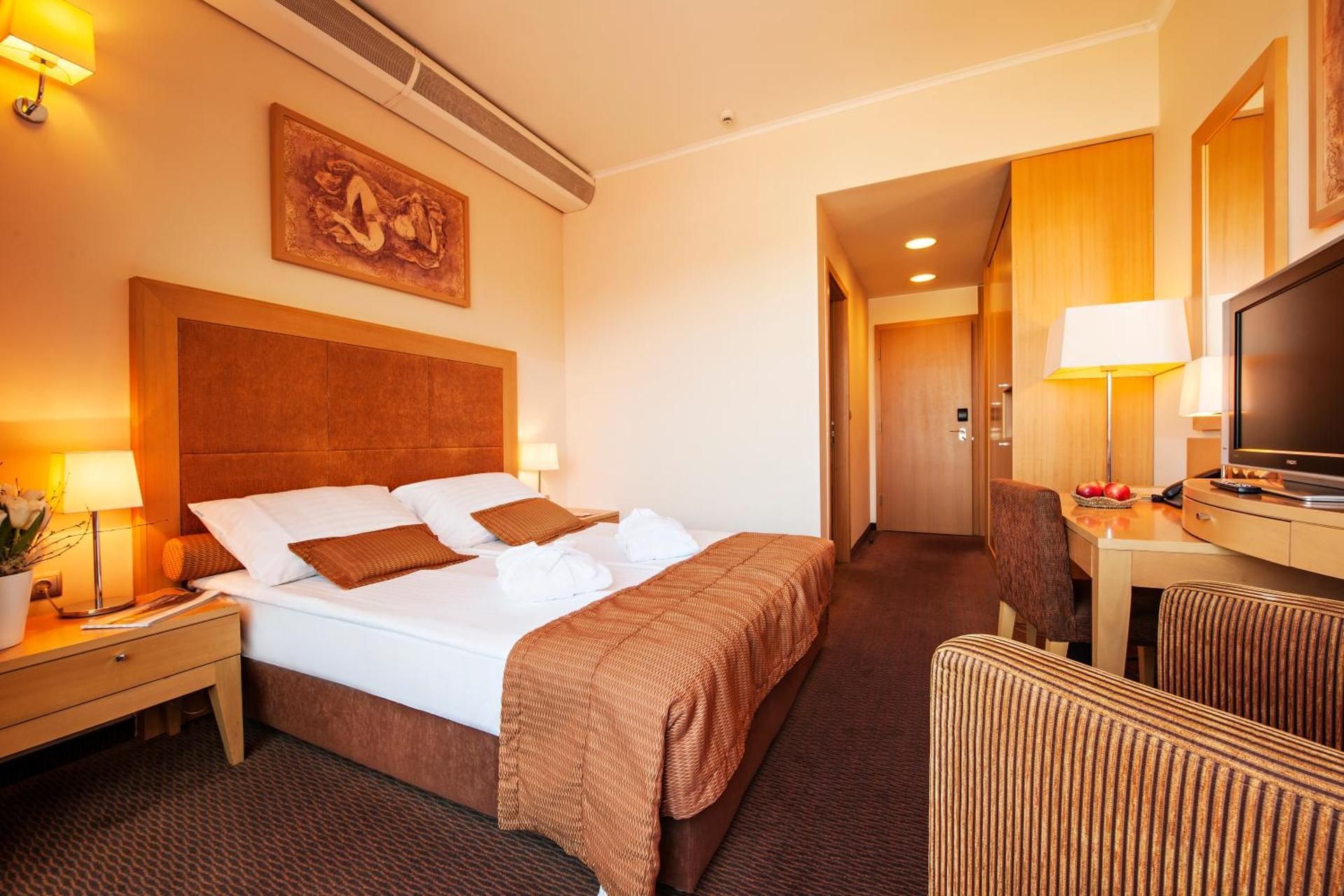 Economy Single Room